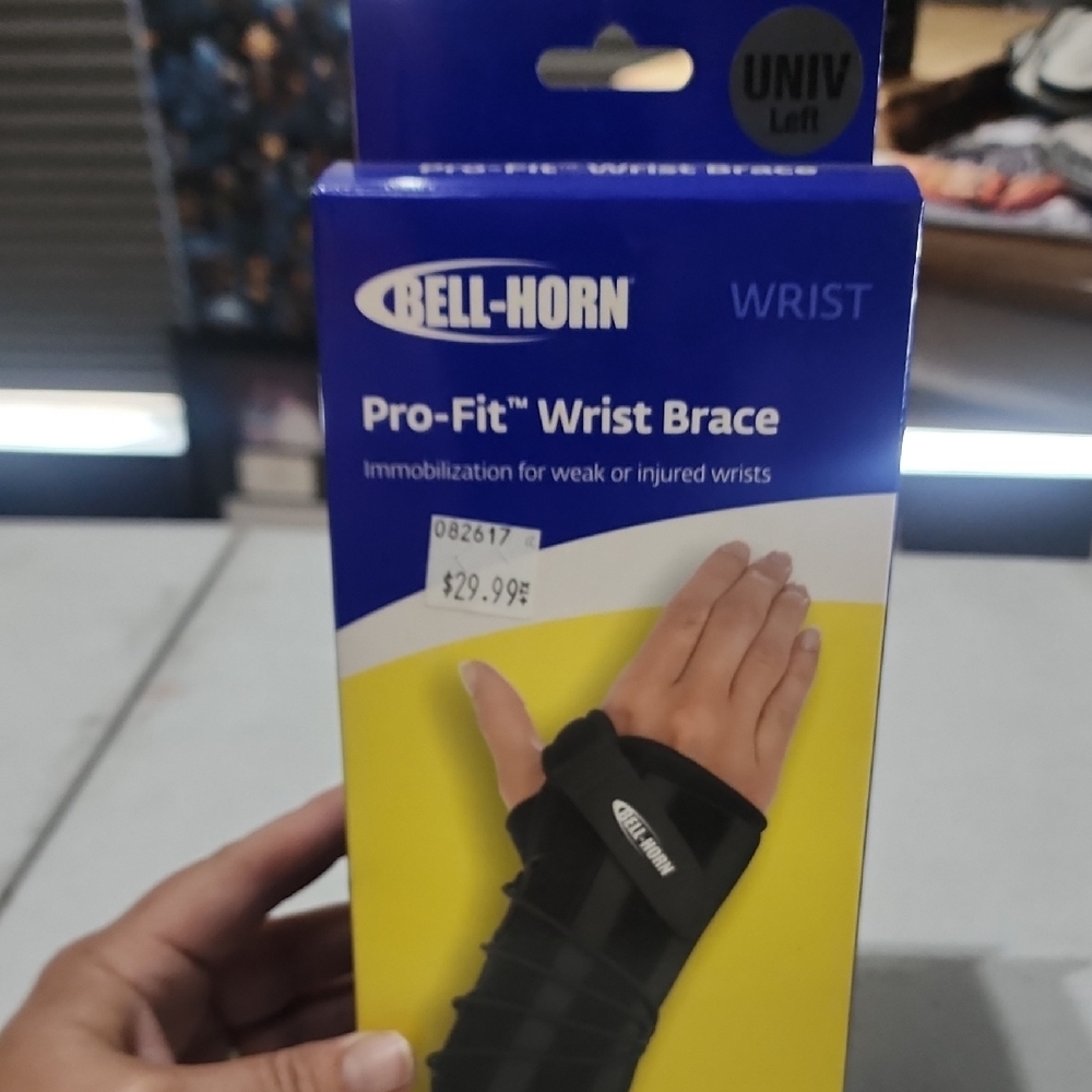 Black Wrist Support Brace